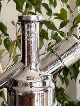 Load image into Gallery viewer, Vintage Sparklets Soda Syphon