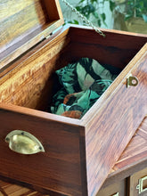 Load image into Gallery viewer, Solid Rhodesian Teak Keepsake Box
