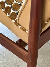 Load image into Gallery viewer, Pair of Mid-Century Lounge Chairs | Attributed to Knoll Antimott