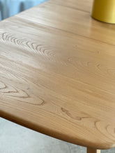 Load image into Gallery viewer, Grand Windsor, Ercol Model 444, Extendable Dining Table