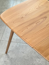 Load image into Gallery viewer, Grand Windsor, Ercol Model 444, Extendable Dining Table