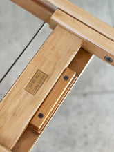 Load image into Gallery viewer, Grand Windsor, Ercol Model 444, Extendable Dining Table