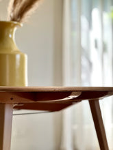 Load image into Gallery viewer, Grand Windsor, Ercol Model 444, Extendable Dining Table