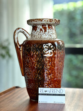 Load image into Gallery viewer, Retro Brown Vase