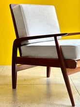 Load image into Gallery viewer, Mid-Century Occasional Armchair