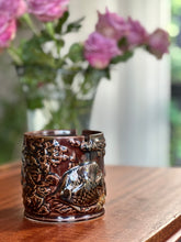 Load image into Gallery viewer, Fish Pattern Retro Ashtray