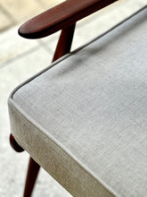 Load image into Gallery viewer, Mid-Century Occasional Armchair