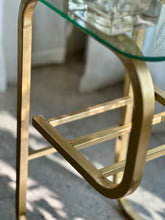 Load image into Gallery viewer, Retro Telephone Table / Occasional Seat
