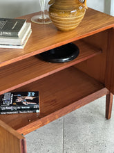 Load image into Gallery viewer, Classic Sideboard