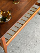 Load image into Gallery viewer, Mid-Century Danish Style Coffee Table