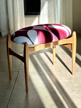 Load image into Gallery viewer, Mid-Century EON - Elliots Of Newbury - Stool