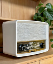 Load image into Gallery viewer, Vintage Radio With Bluetooth