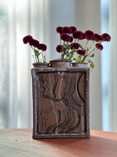 Load image into Gallery viewer, Retro Pottery Vase