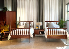 Load image into Gallery viewer, MCM Bed & Base - DS Vorster (Single)