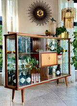 Load image into Gallery viewer, Retro Display/Drinks Cabinet