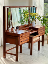 Load image into Gallery viewer, Torrente Dresser With Mirror & Stool