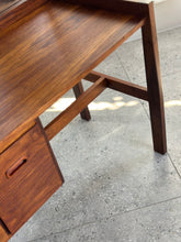 Load image into Gallery viewer, Kiaat Dressing Table & Stool