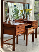 Load image into Gallery viewer, Torrente Dresser With Mirror & Stool