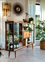 Load image into Gallery viewer, Retro Display/Drinks Cabinet
