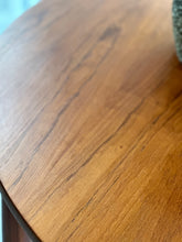 Load image into Gallery viewer, Vintage Dining Table