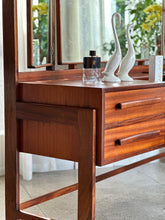 Load image into Gallery viewer, Torrente Dresser With Mirror & Stool