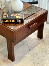Load image into Gallery viewer, Retro Imbuia Queen Size Headboard
