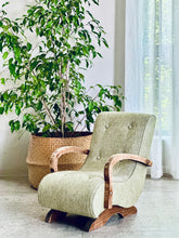 Load image into Gallery viewer, Kiddies Banana Chair