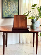 Load image into Gallery viewer, Vintage Kenbow Extendable Dining Table