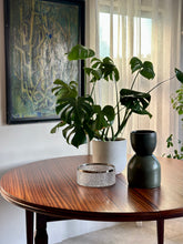 Load image into Gallery viewer, Vintage Kenbow Extendable Dining Table