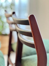 Load image into Gallery viewer, Set Of Eight Vintage Dining Chairs by Kenbow Furniture