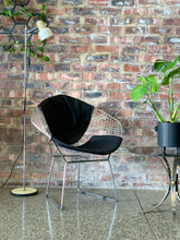 Load image into Gallery viewer, Harry Bertoia Diamond Chair