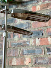 Load image into Gallery viewer, Adjustable Steel Table Lamp