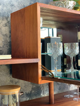 Load image into Gallery viewer, Drinks cabinet/ bookshelf