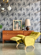 Load image into Gallery viewer, Mid-Century futuristic shape reclining chair