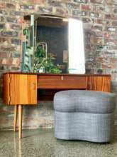 Load image into Gallery viewer, Vintage Ottoman