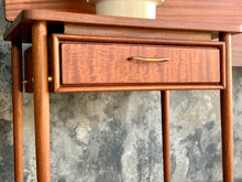 Load image into Gallery viewer, G&T double/queen headboard.