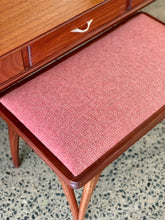 Load image into Gallery viewer, Dressing Table & Stool