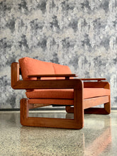 Load image into Gallery viewer, Grafton Everest Couch
