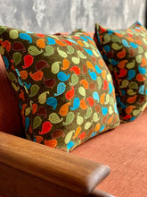 Load image into Gallery viewer, Tweetie Bird Scatter Cushions