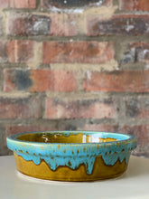 Load image into Gallery viewer, Retro Stoneware Pie dish/ Salad Sever