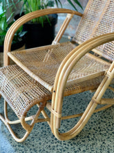 Load image into Gallery viewer, Rattan Lounger