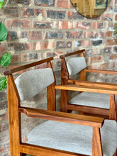 Load image into Gallery viewer, 7 Piece Kiaat dining suite