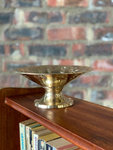 Load image into Gallery viewer, Vintage Brass Pots
