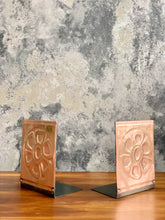 Load image into Gallery viewer, Vintage Copper Bookends