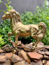 Load image into Gallery viewer, Vintage Solid Brass Horses