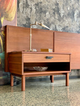 Load image into Gallery viewer, DS Vorster Headboard