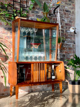 Load image into Gallery viewer, Retro Display / Drinks Cabinet