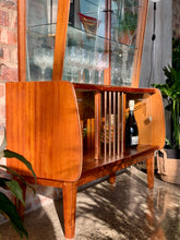 Load image into Gallery viewer, Retro Display / Drinks Cabinet