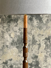 Load image into Gallery viewer, Vintage Floor Lamp