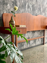 Load image into Gallery viewer, Retro Headboard